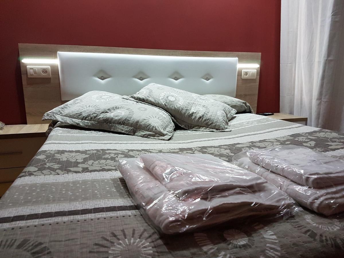 Hostal Los Nogales Cangas De Narcea Exteriér fotografie