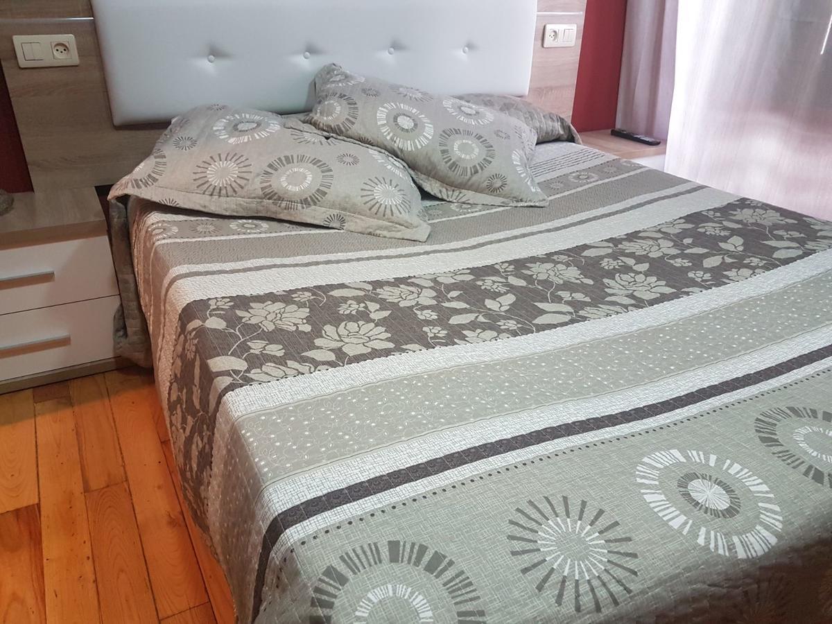 Hostal Los Nogales Cangas De Narcea Exteriér fotografie
